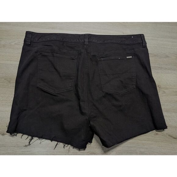 Melissa McCarthy Seven7 Seven 7 Jean Shorts Plus Size 28W Cutoffs Black Stretch - Picture 6 of 10